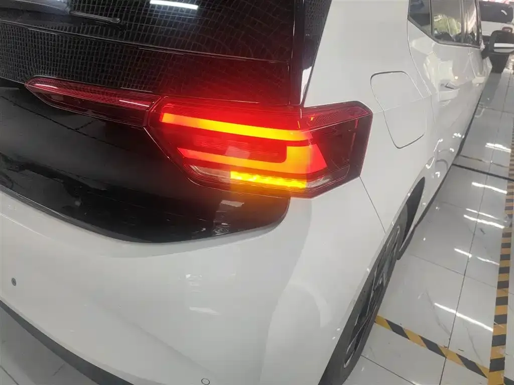 Volkswagen ID.3 2025 из CN, фото 8