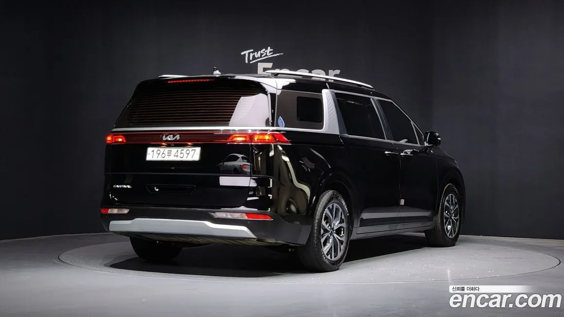 Kia Carnival 2022 из KR, фото 2