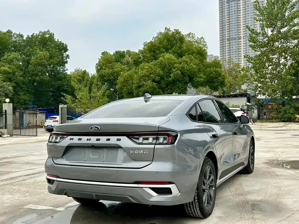 Ford Mondeo 2025 из CN, фото 7