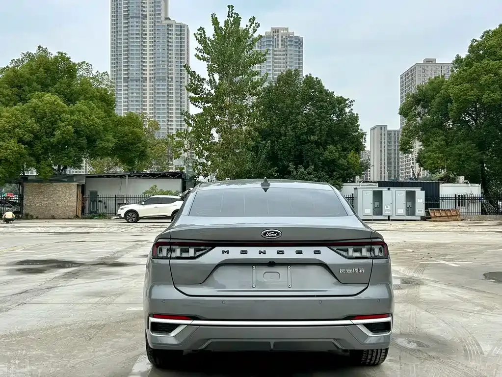 Ford Mondeo 2025 из CN, фото 8