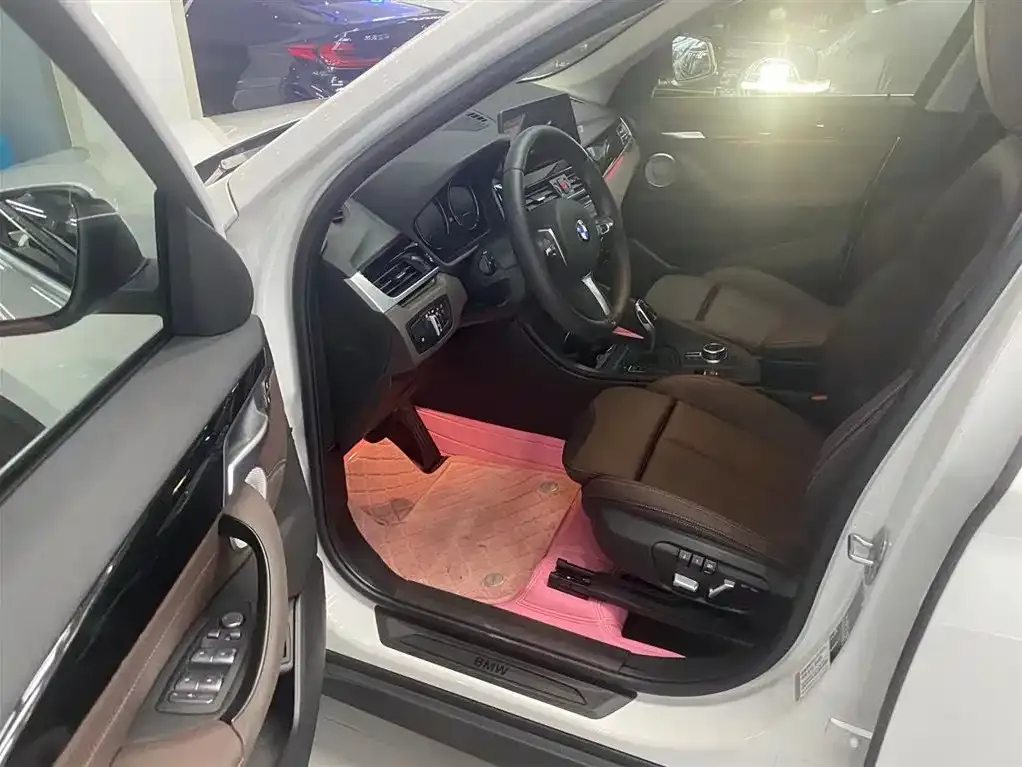 BMW X1 2022 из CN, фото 4