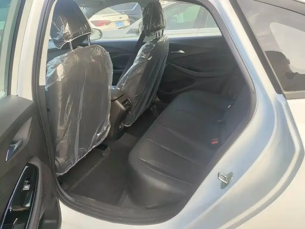Buick Verano 2025 из CN, фото 9