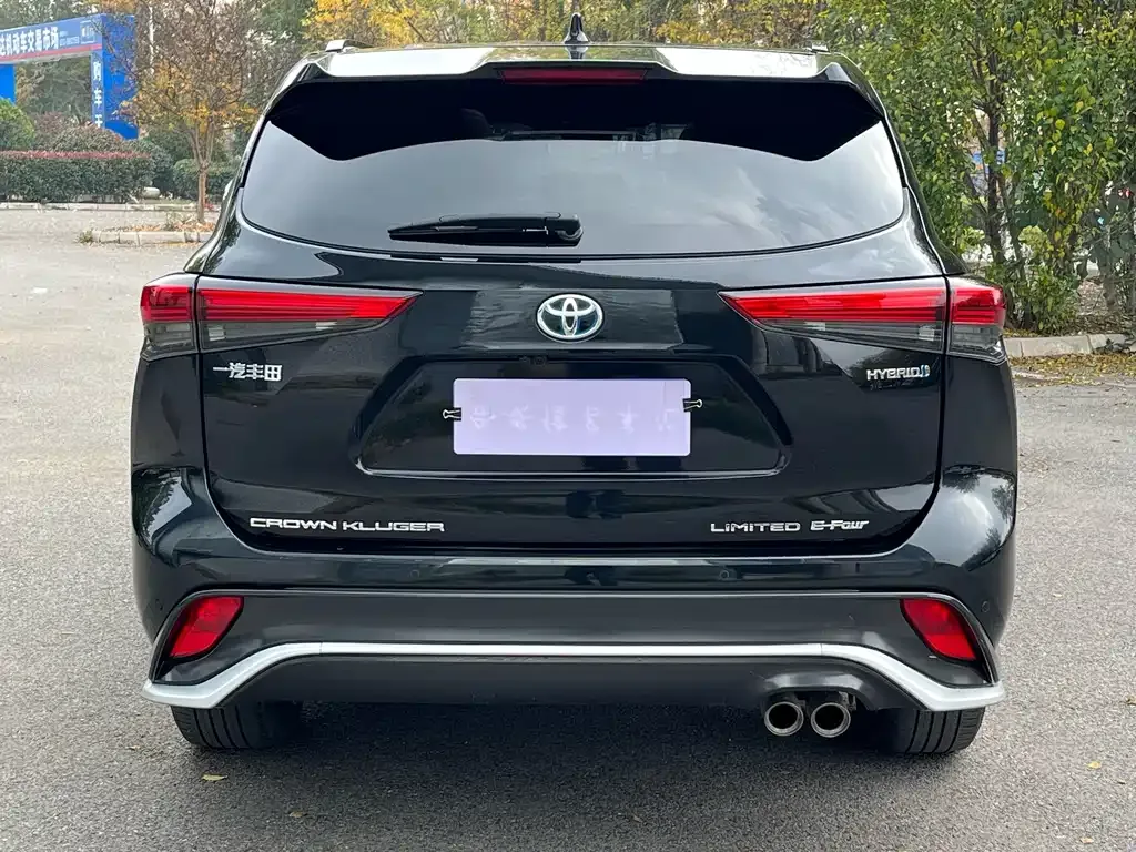Toyota Crown Kluger 2022 из CN, фото 5