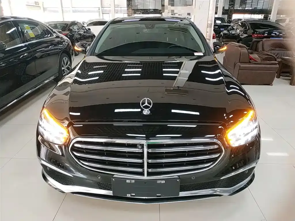 Mercedes-Benz E-Class 2023 из CN, фото 3