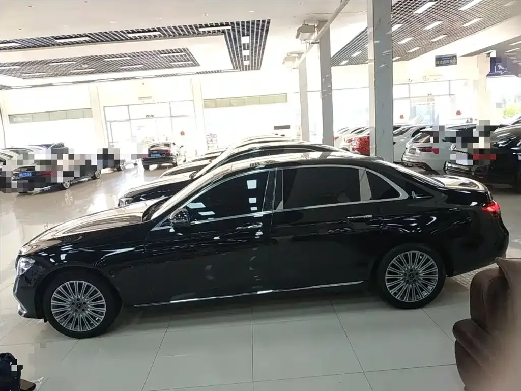 Mercedes-Benz E-Class 2023 из CN, фото 5