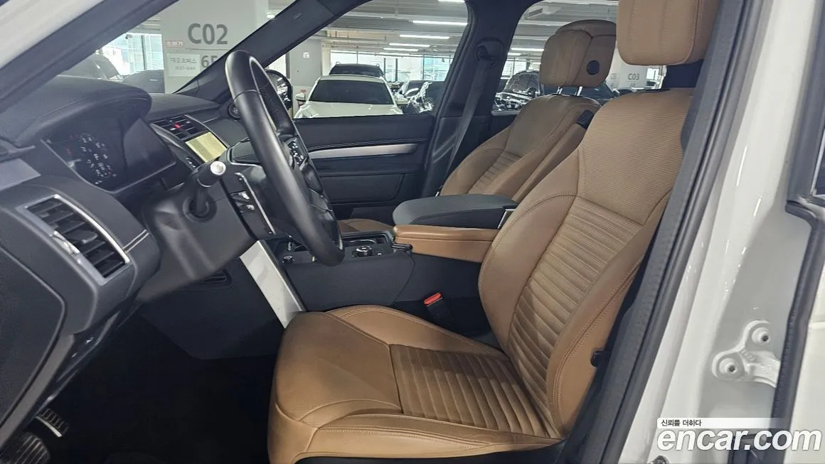 Land Rover Discovery 2024 из KR, фото 7