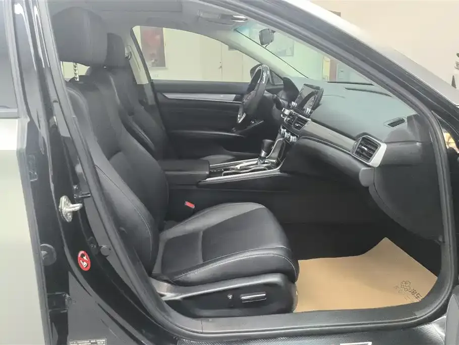 Honda Accord 2021 из CN, фото 8