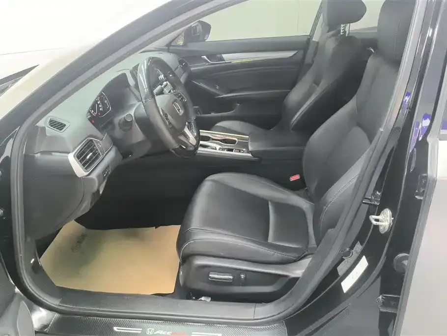 Honda Accord 2021 из CN, фото 9