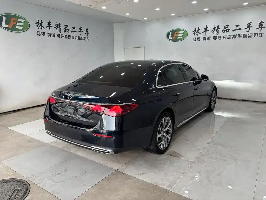 Mercedes-Benz E-Class 2025 из CN, фото 6