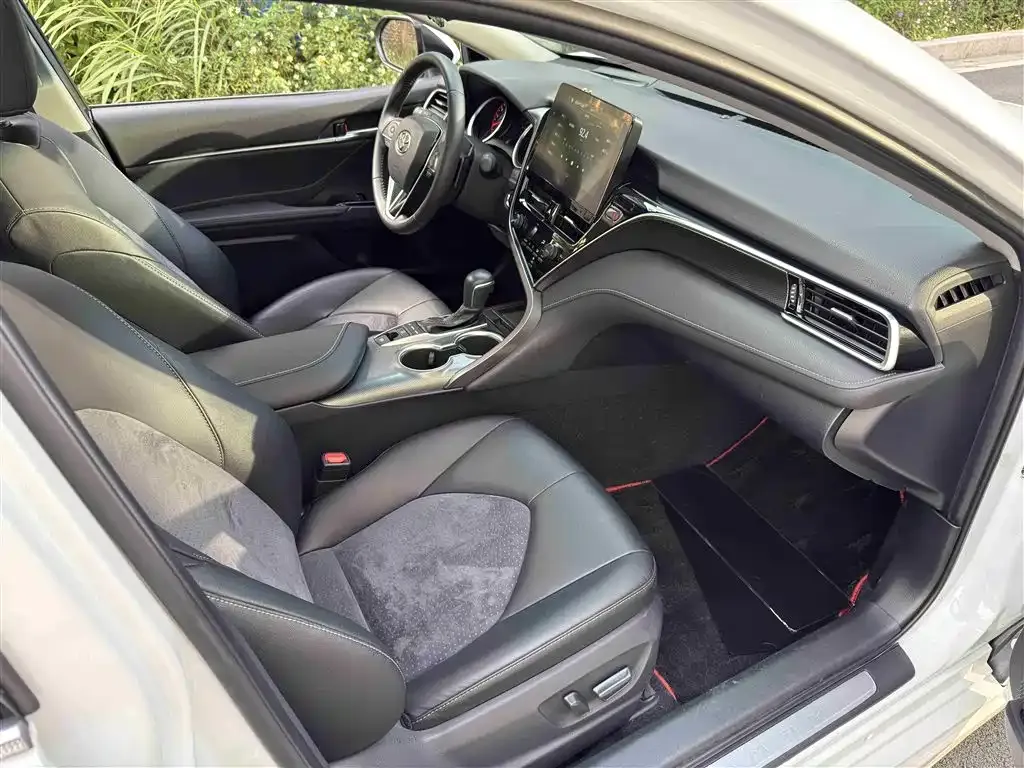 Toyota Camry 2022 из CN, фото 7