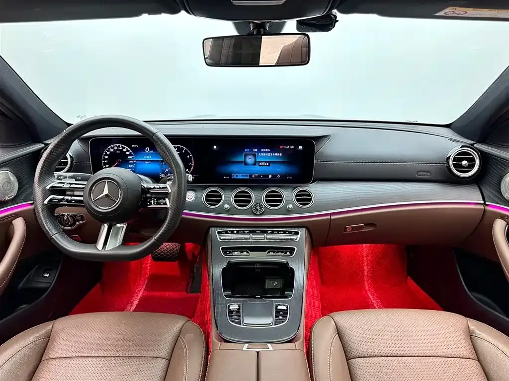 Mercedes-Benz E-Class 2023 из CN, фото 10