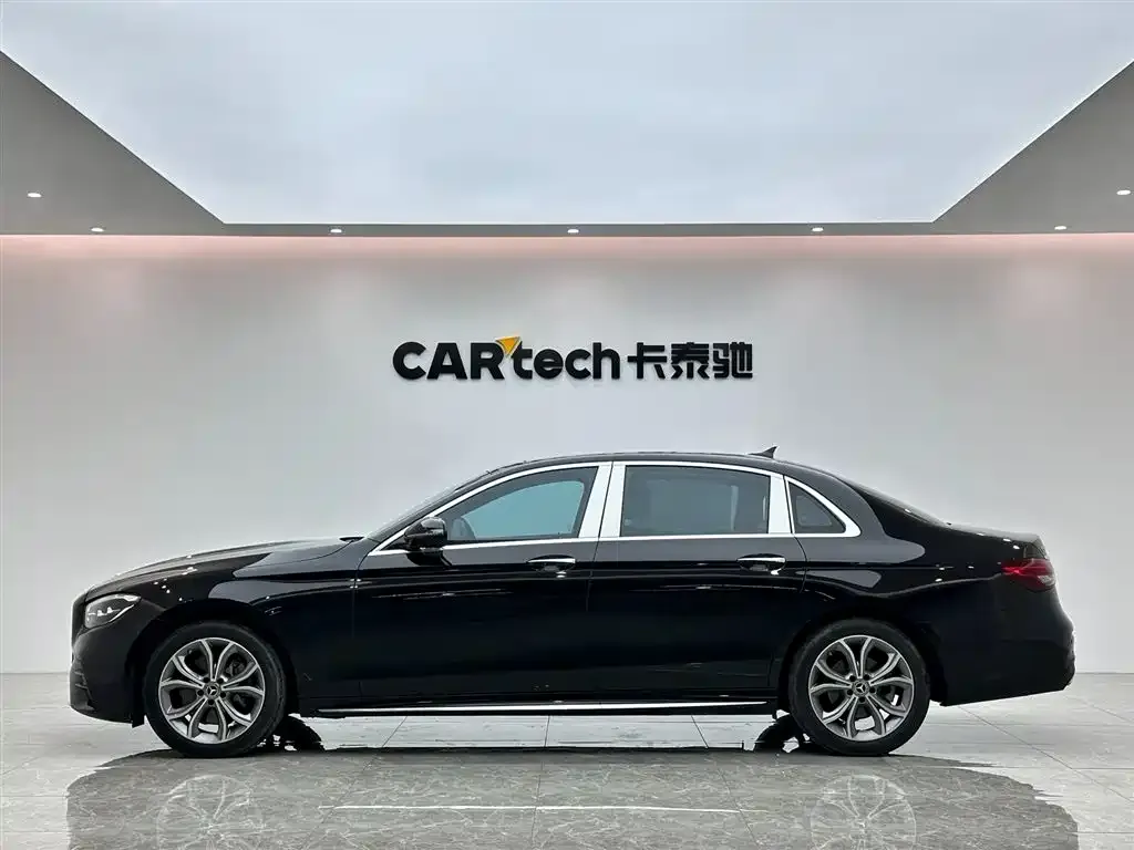 Mercedes-Benz E-Class 2023 из CN, фото 2