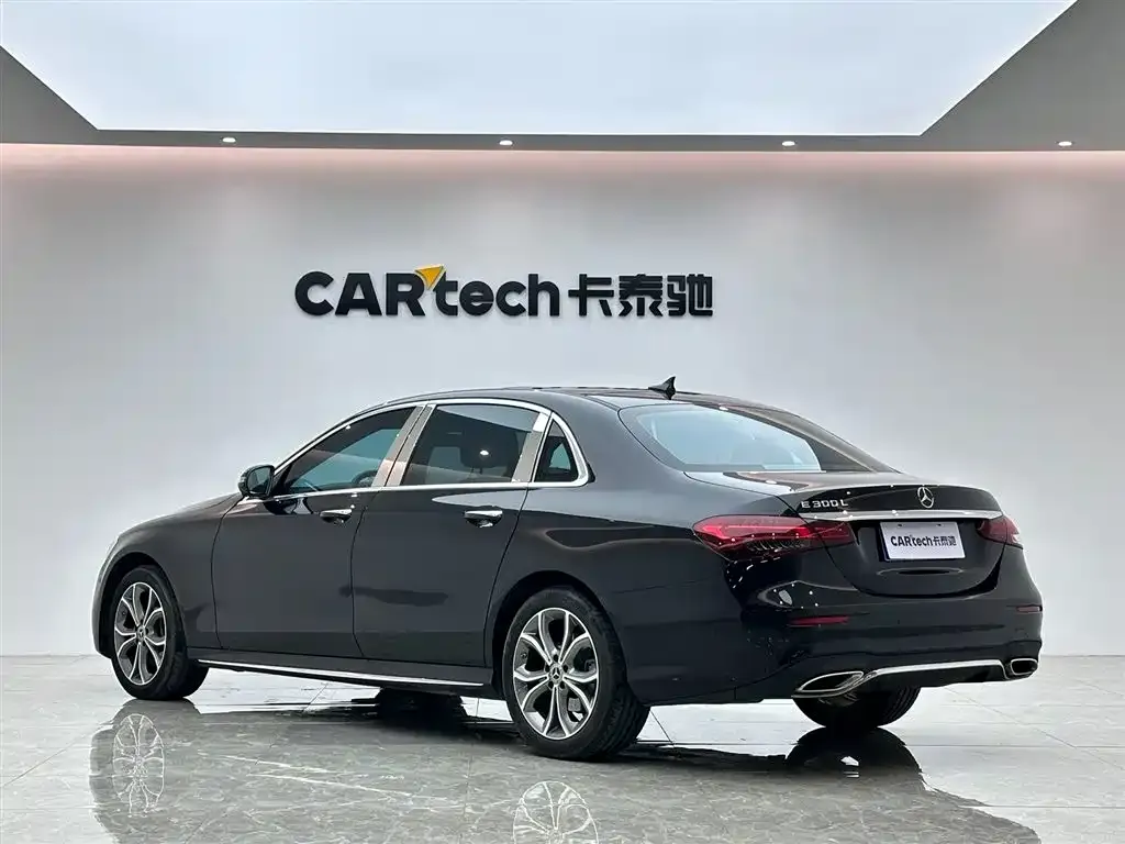 Mercedes-Benz E-Class 2023 из CN, фото 3