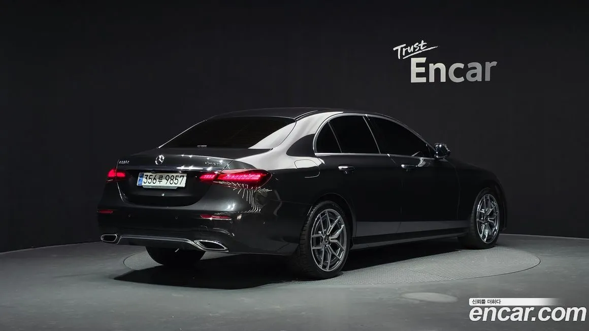 Mercedes-Benz E-Class 2021 из KR, фото 2