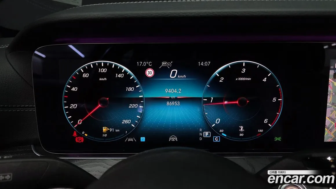 Mercedes-Benz E-Class 2021 из KR, фото 8