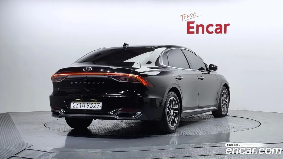 Hyundai Grandeur 2023 из KR, фото 2