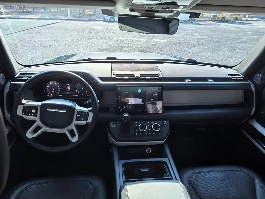 Land Rover Defender 2023 из CN, фото 4
