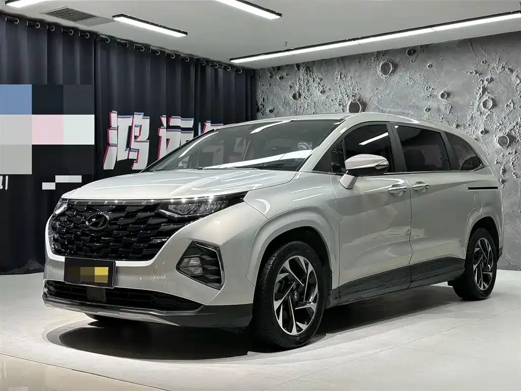 Hyundai Custo — фото 1