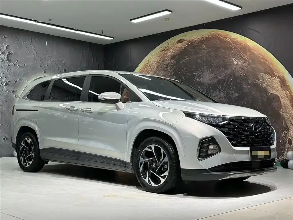 Hyundai Custo — фото 3