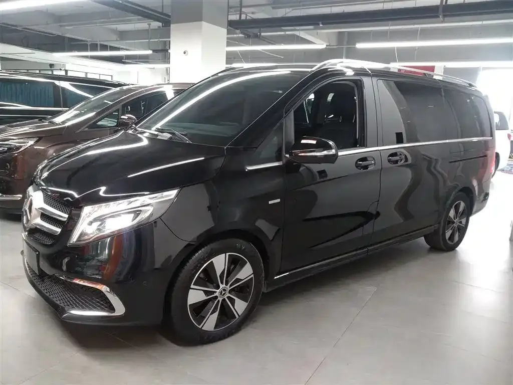 Mercedes-Benz V-Class 2022 из CN, фото 5