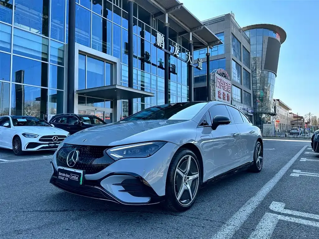 Mercedes-Benz EQE 2023 из CN, фото 1