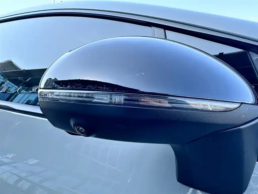 Mercedes-Benz EQE 2023 из CN, фото 7
