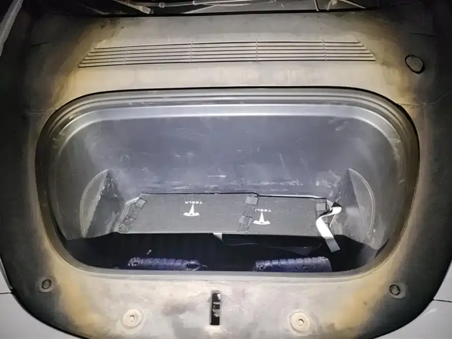 Tesla Model Y 2024 из CN, фото 10