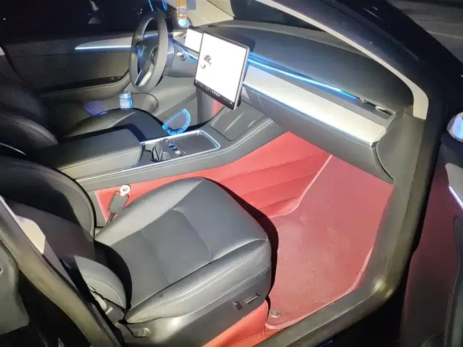 Tesla Model Y 2024 из CN, фото 8