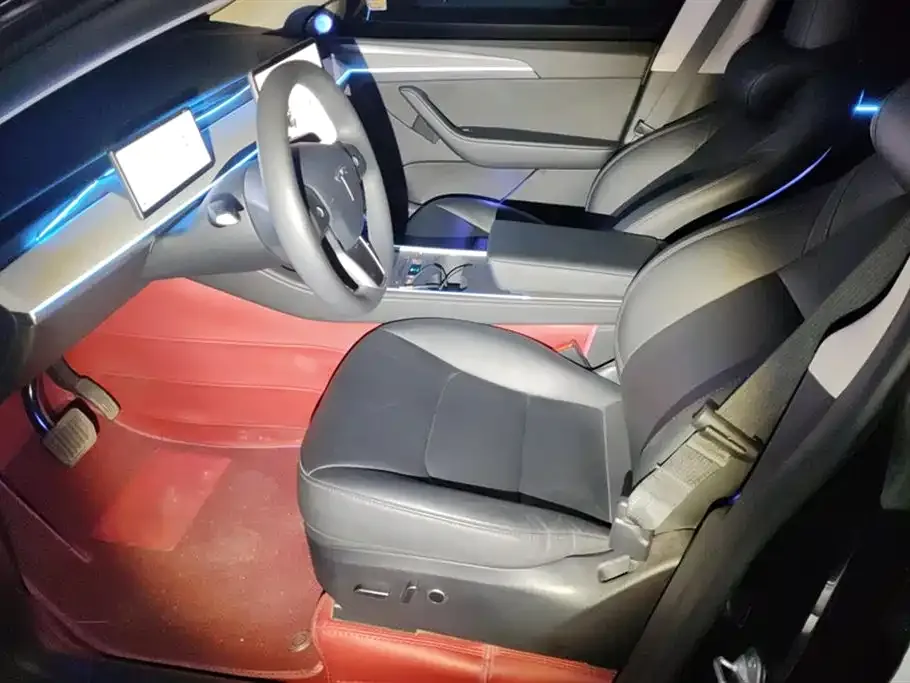 Tesla Model Y 2024 из CN, фото 9