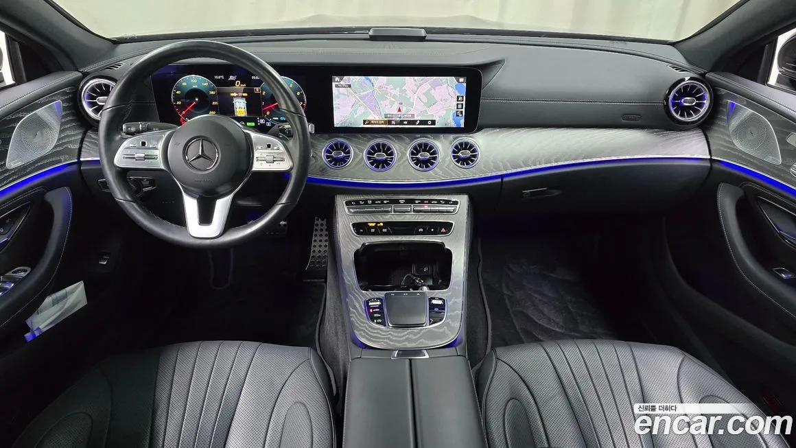 Mercedes-Benz CLS-Class — фото 7