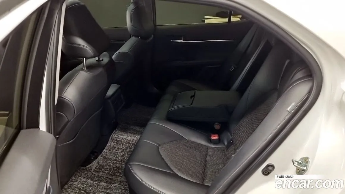 Toyota Camry 2024 из KR, фото 10
