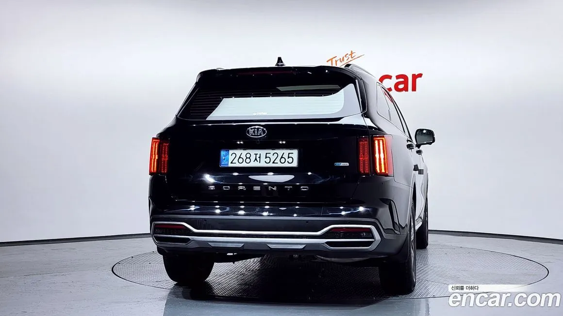 Kia Sorento — фото 4