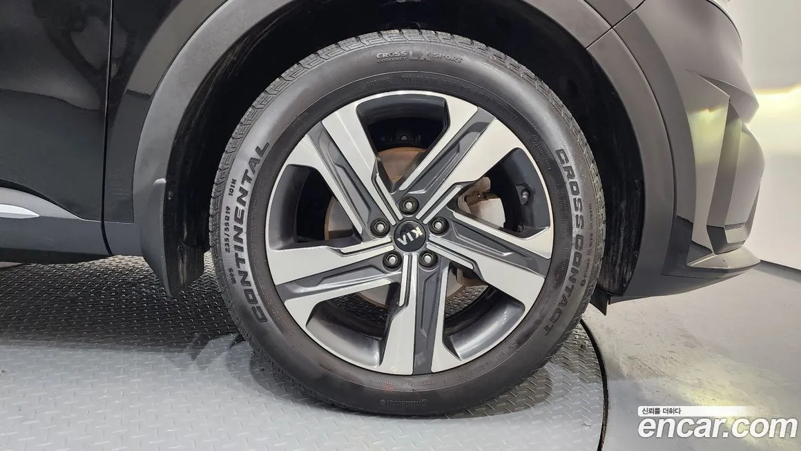 Kia Sorento — фото 5