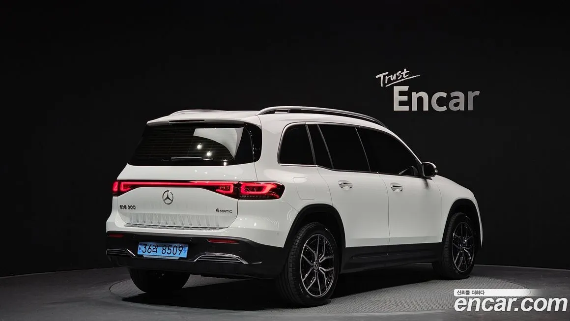 Mercedes-Benz EQB 2024 из KR, фото 2