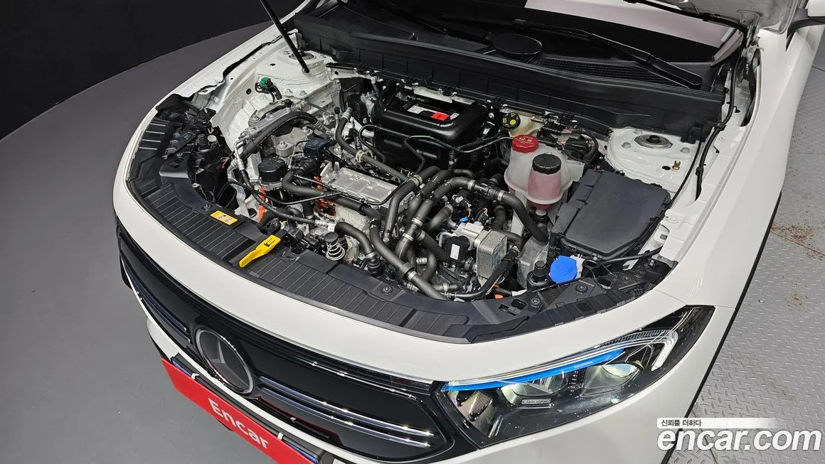 Mercedes-Benz EQB 2024 из KR, фото 6