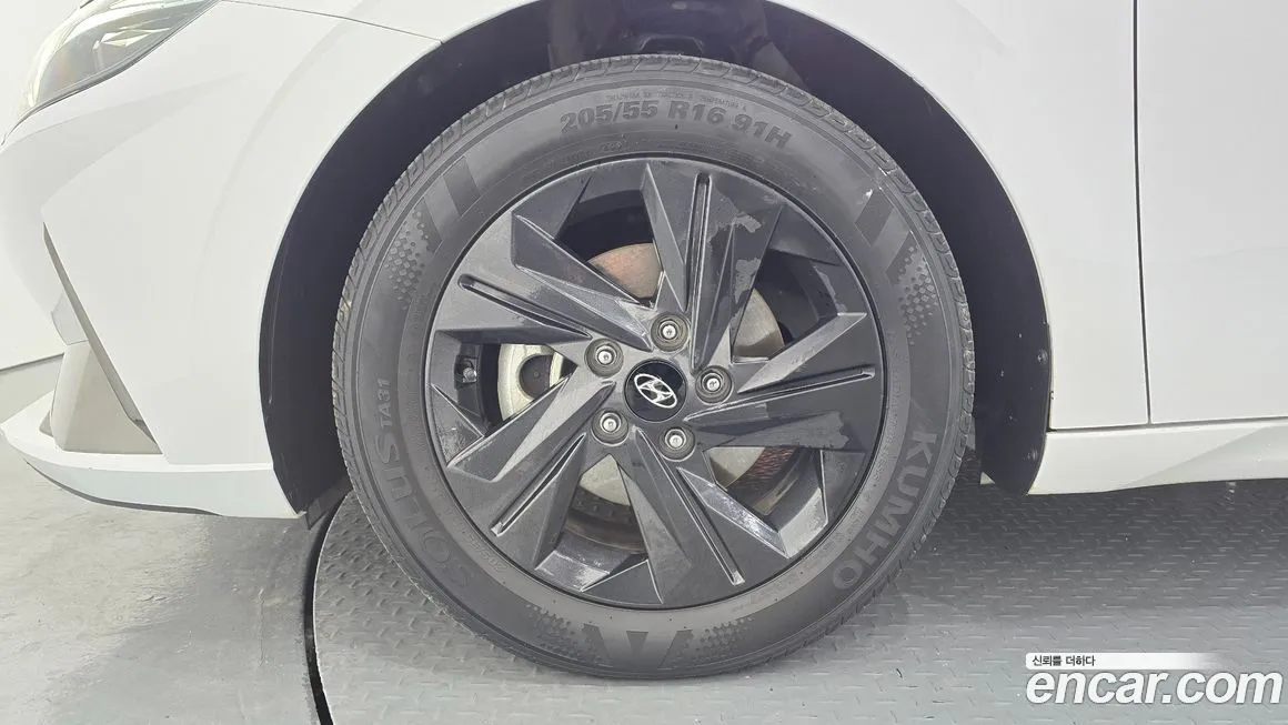 Hyundai AVANTE 2022 из KR, фото 5