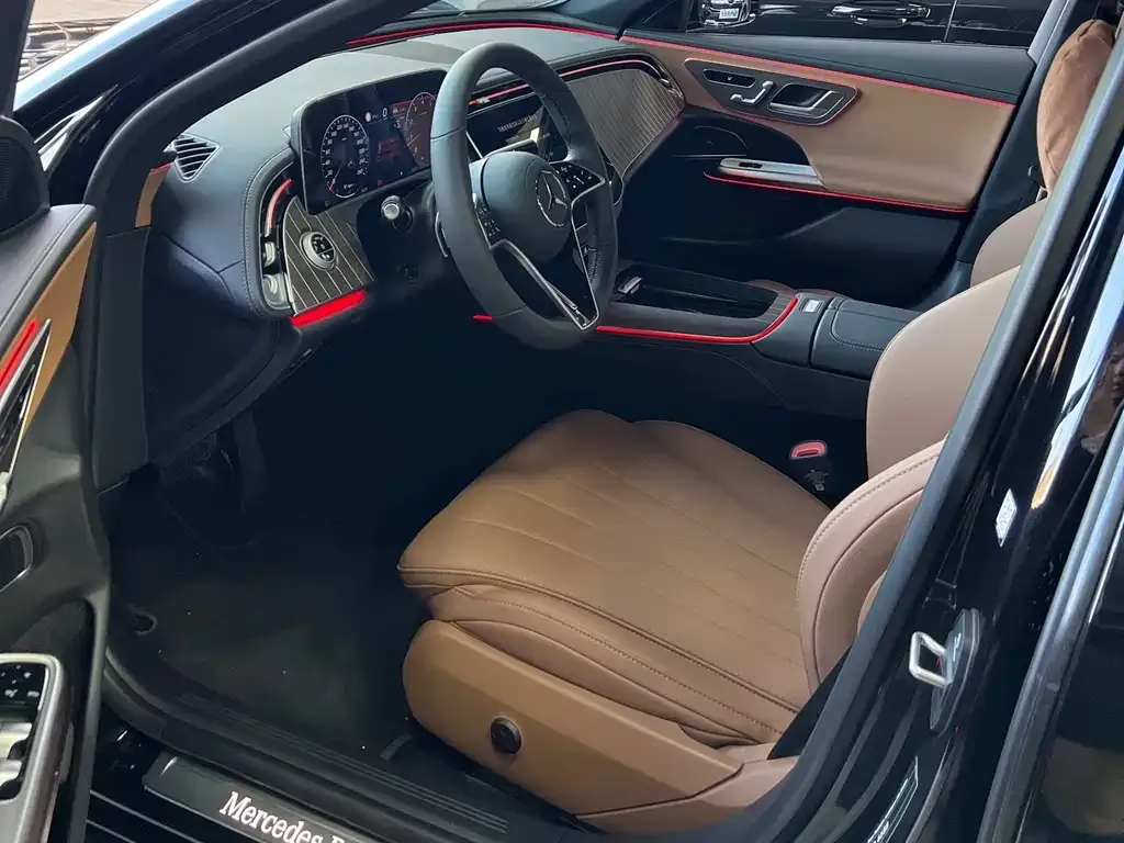 Mercedes-Benz E-Class 2025 из CN, фото 4