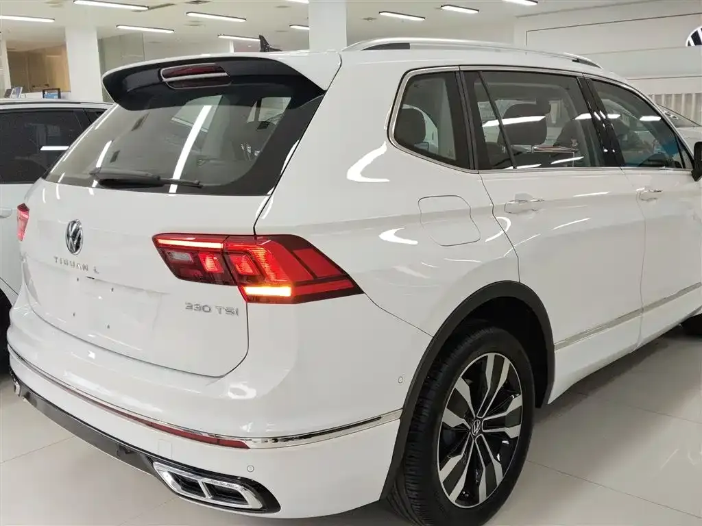Volkswagen Tiguan L 2024 из CN, фото 7