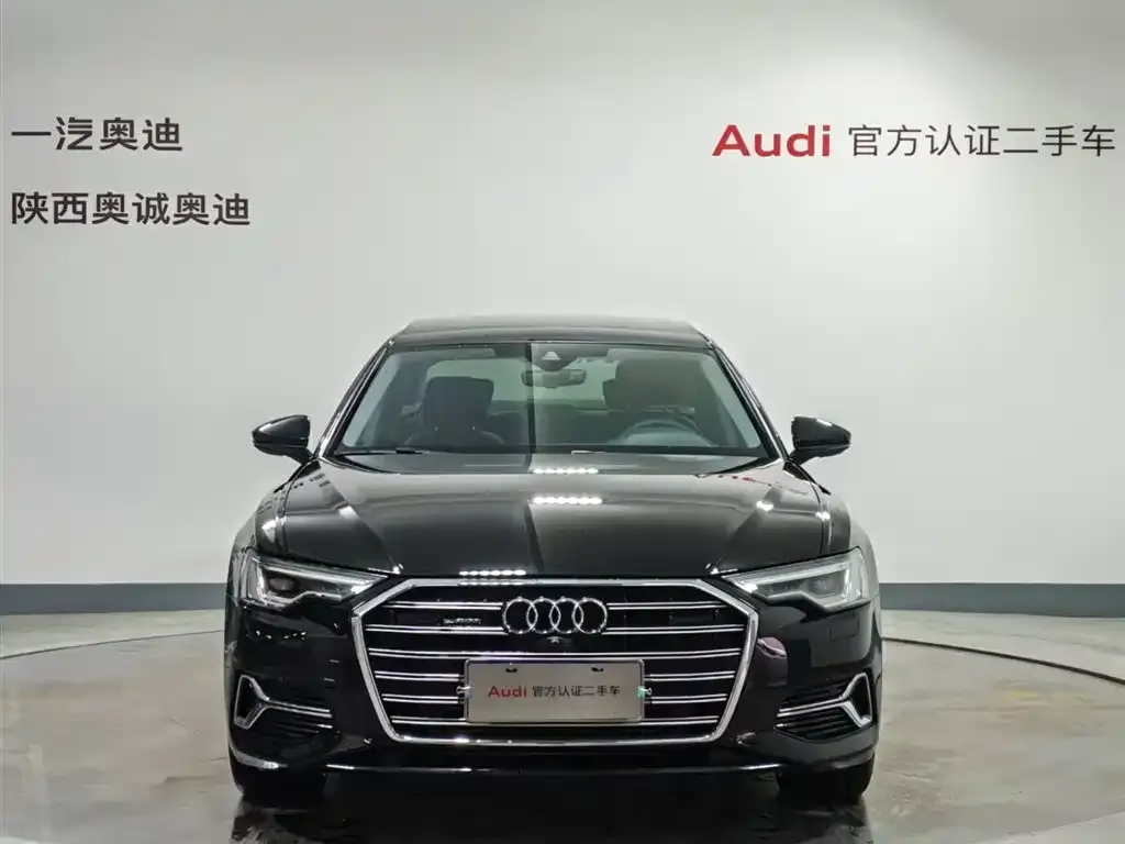 Audi A6L 2023 из CN, фото 2