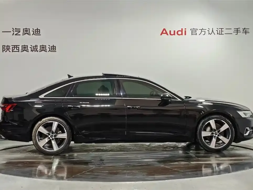 Audi A6L 2023 из CN, фото 3