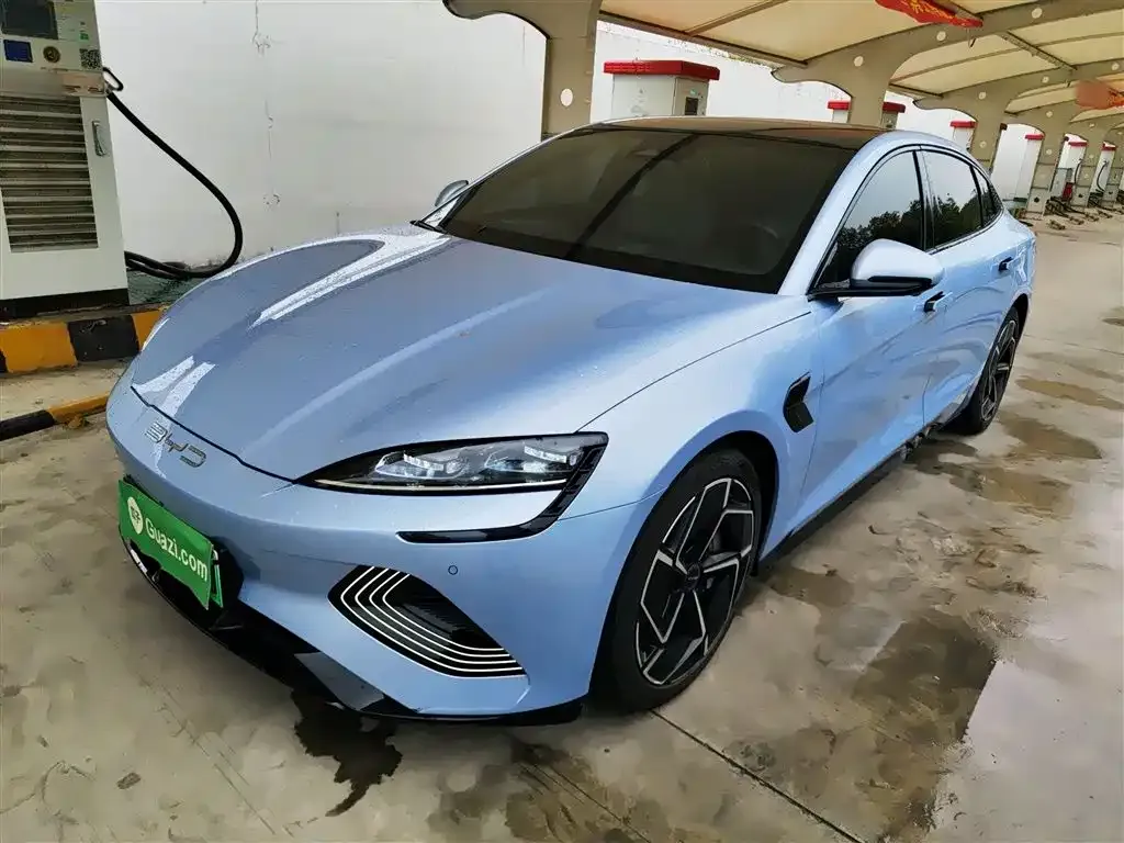 BYD Seal — фото 2