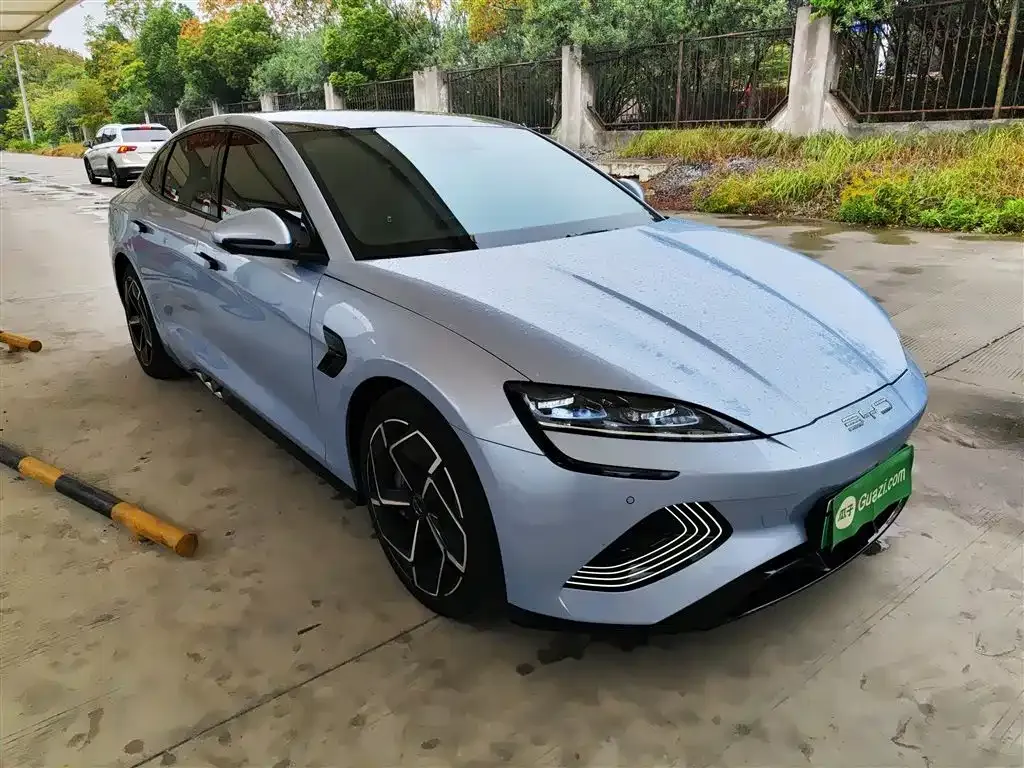 BYD Seal — фото 4