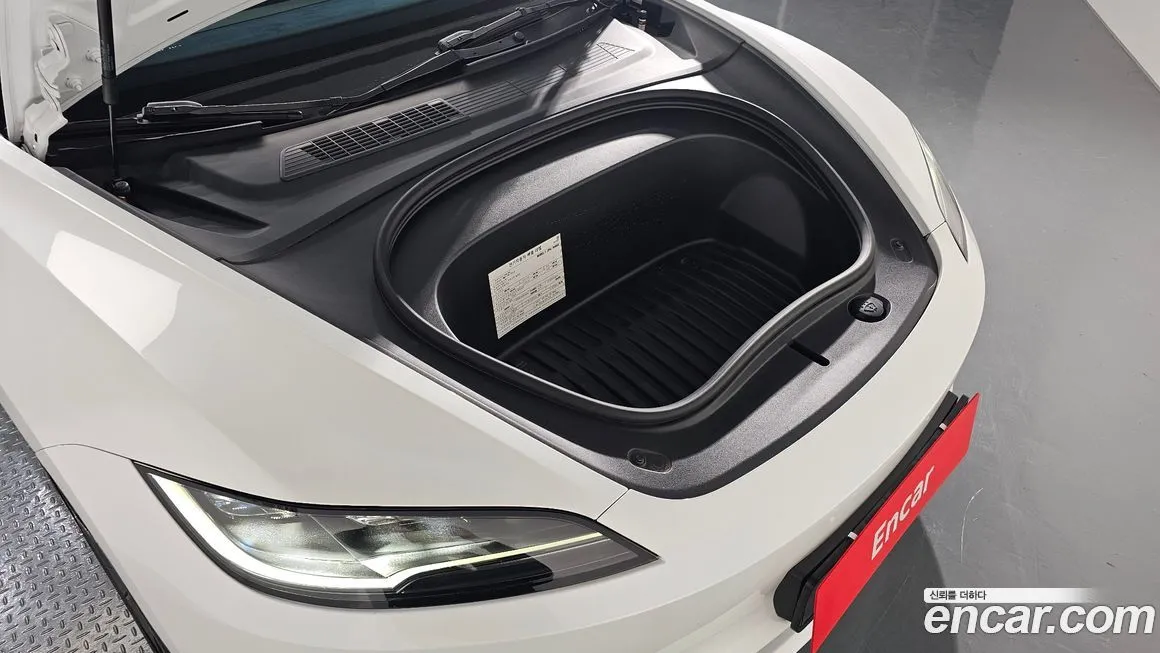 Tesla Model 3 2024 из KR, фото 6