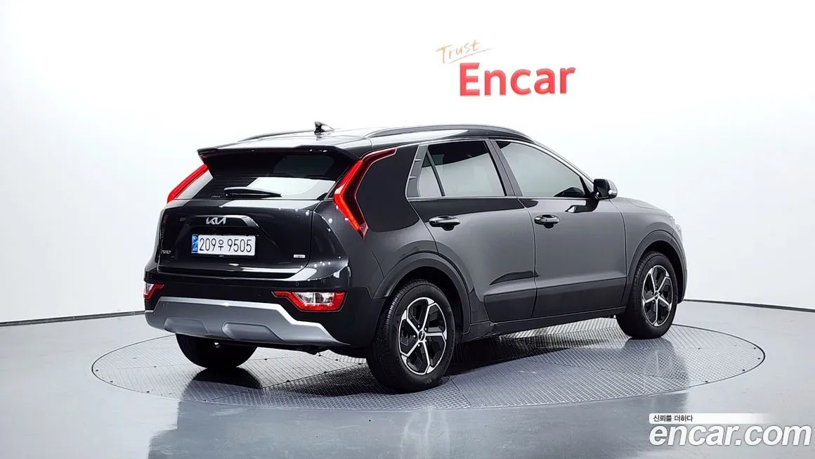 Kia Niro 2024 из KR, фото 2