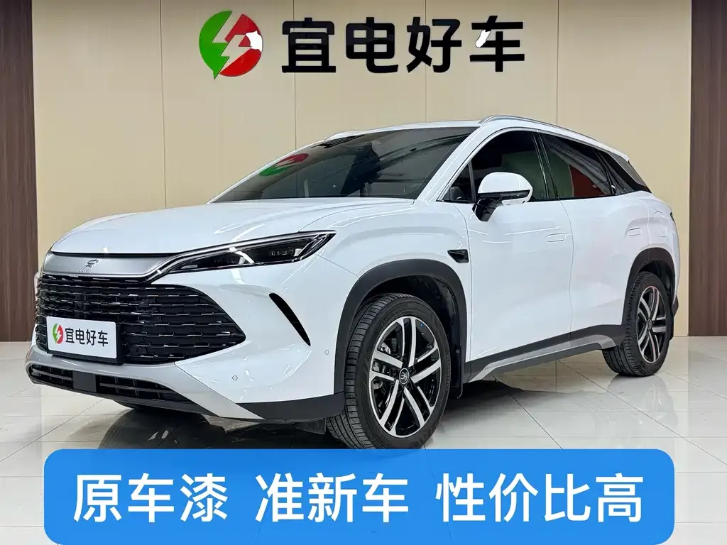 BYD L DM-i — фото 1