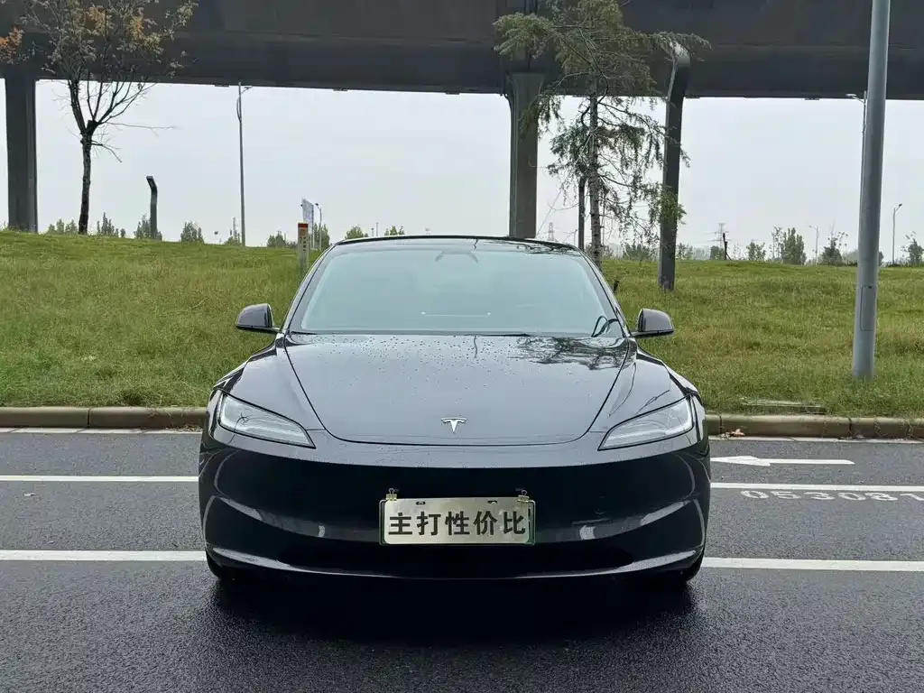 Tesla Model 3 2025 из CN, фото 2