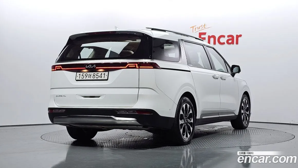 [object Object] Canival 2023 из KR, фото 2