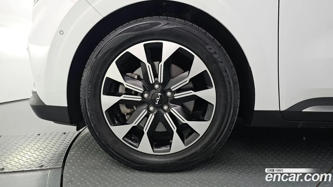 [object Object] Canival 2023 из KR, фото 5