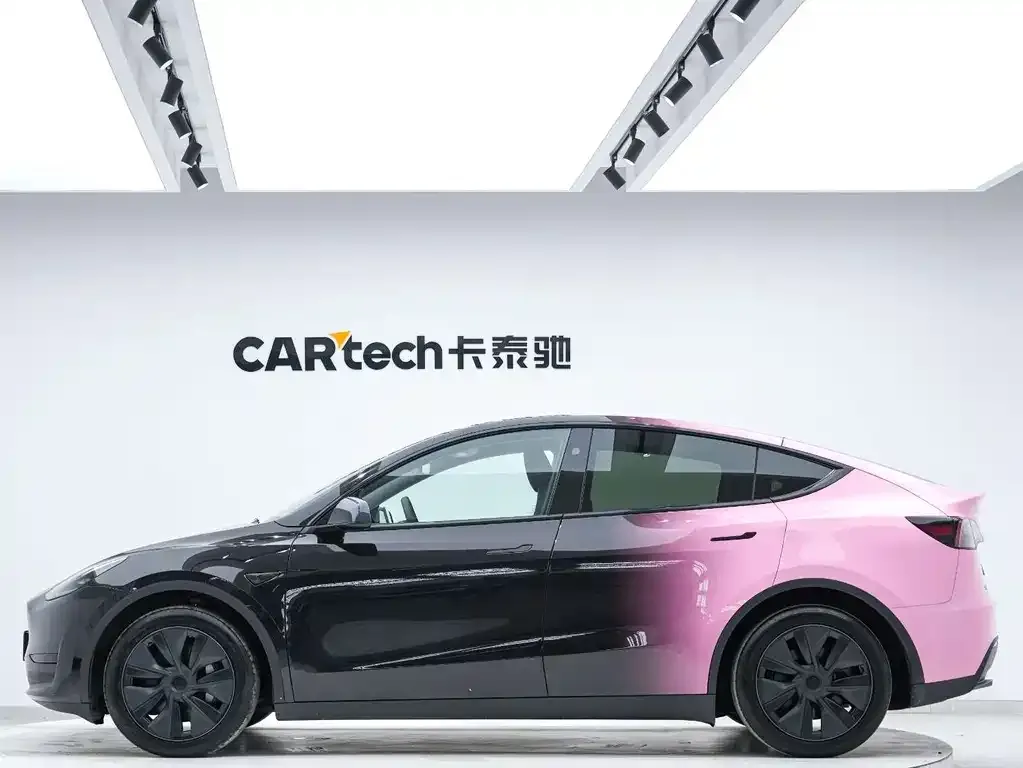 Tesla Model Y 2024 из CN, фото 2