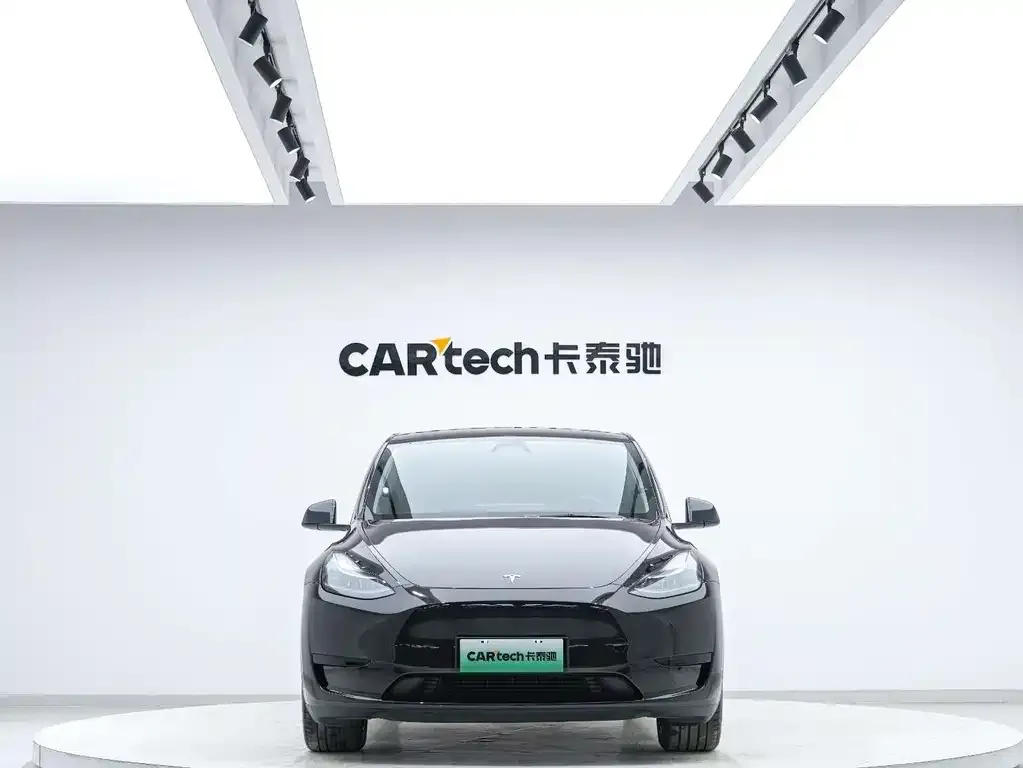 Tesla Model Y 2024 из CN, фото 5